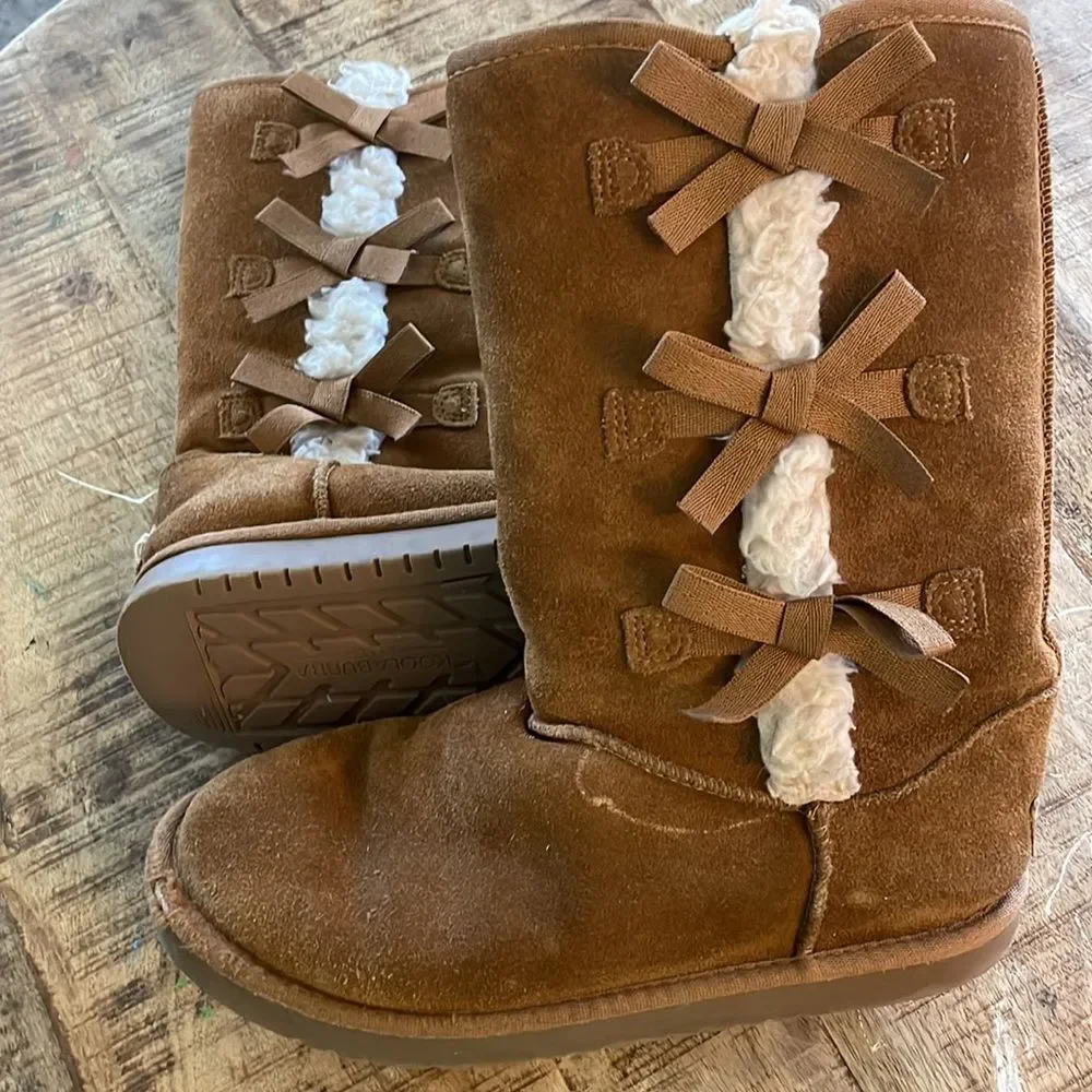 Koolaburra by Ugg bow shearling boots Girls Juniors Women's cozy boho size 5